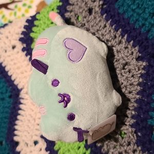 NWT mint Pusheen plush